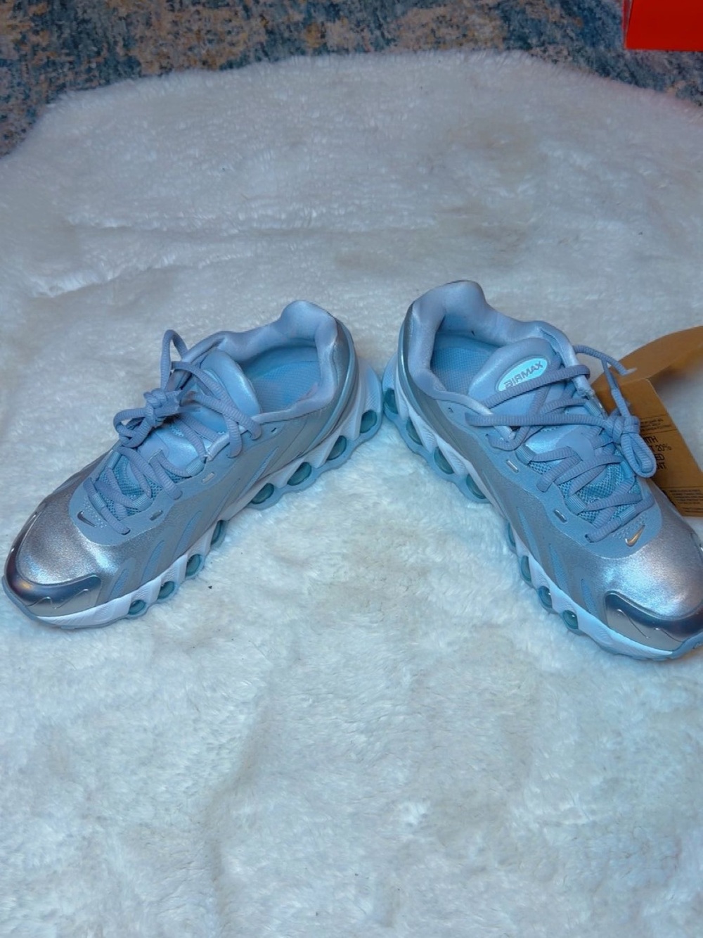 Nike Kids Light Blue and Silver Athletic Sneakers